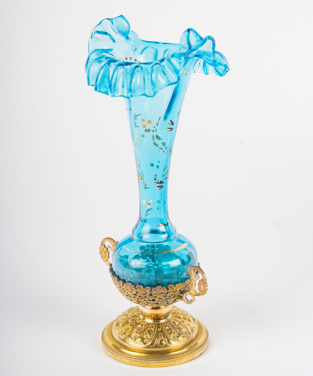 Paire de petits vases art nouveau en verre turquoise et laiton doré — 8