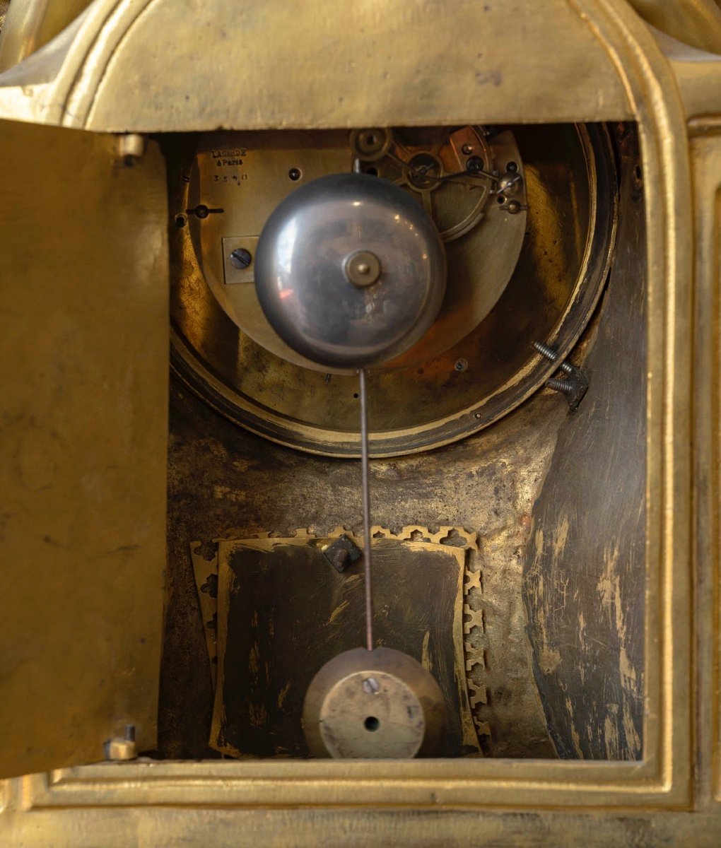 Une pendule au Coq en bronze doré époque XIXe siècle — 11