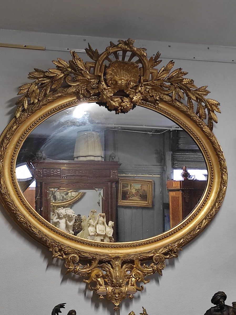 Miroir en bois sculpté et doré fin du XIXe siècle — 9