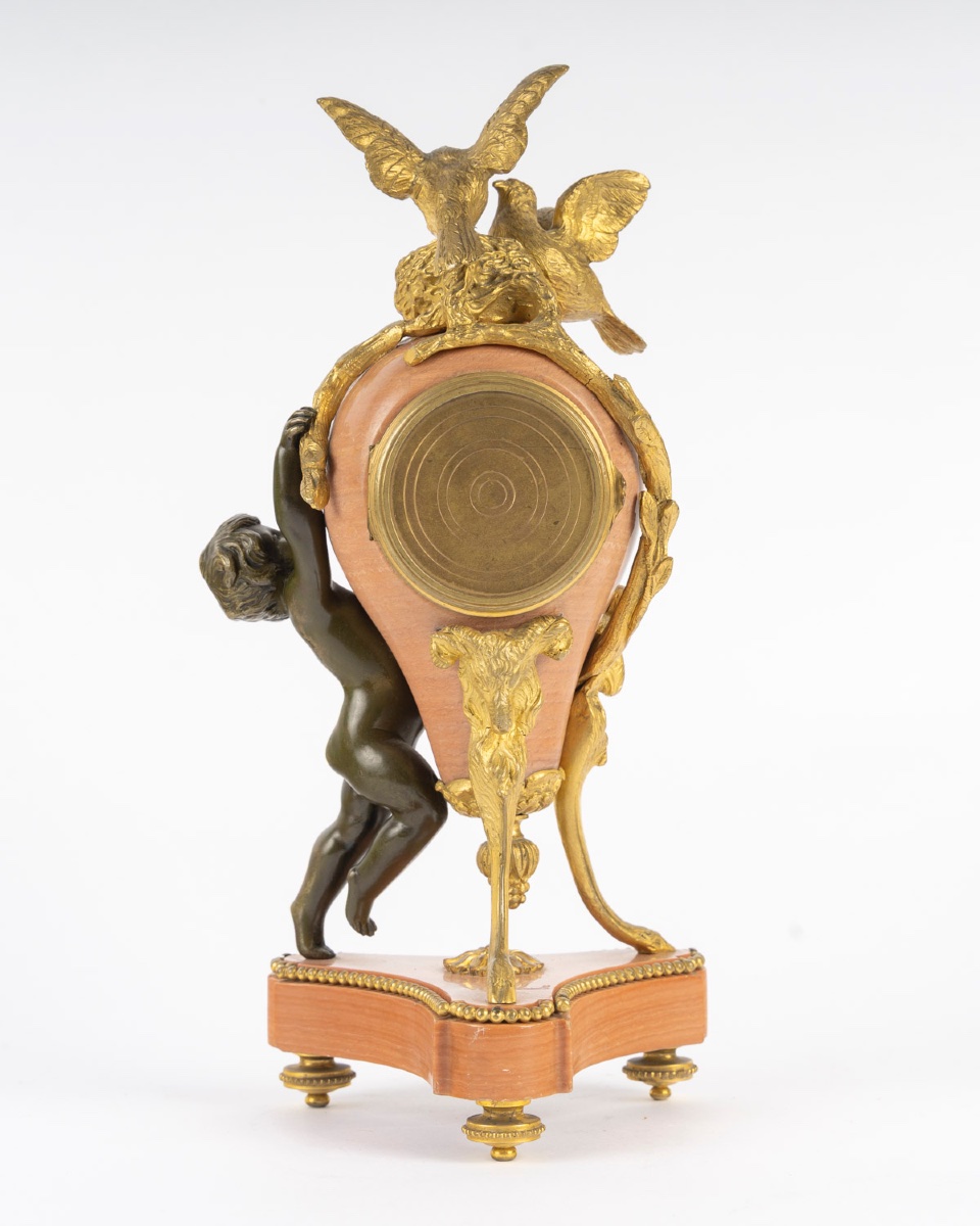 Pendulette de style Louis XVI, époque 1900 — 10