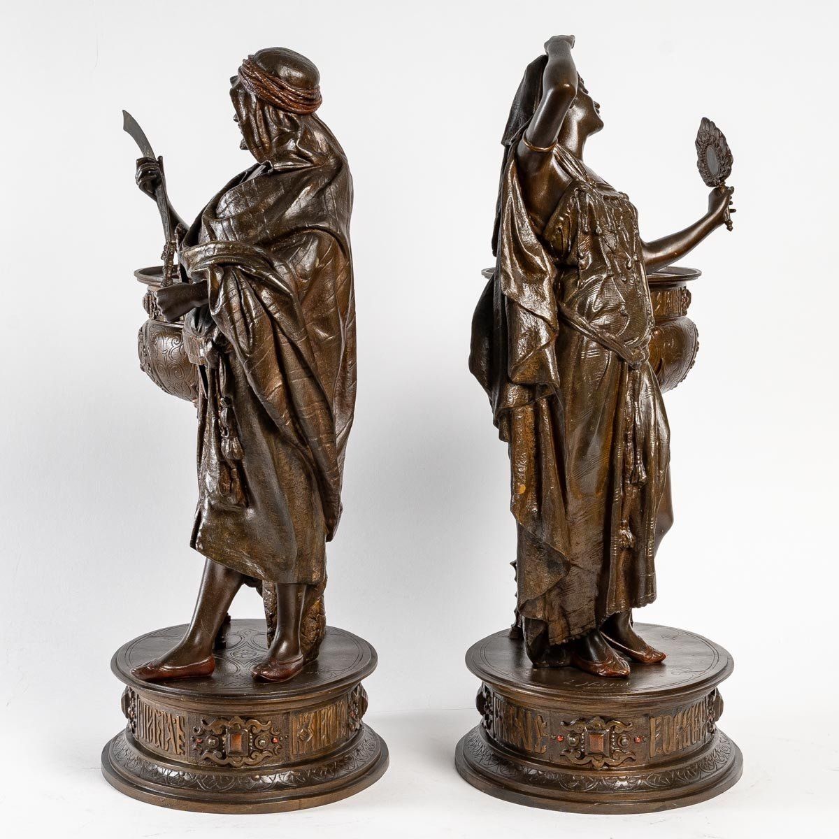 Paire de sculptures Orientalistes signés Louis Hottot — 3