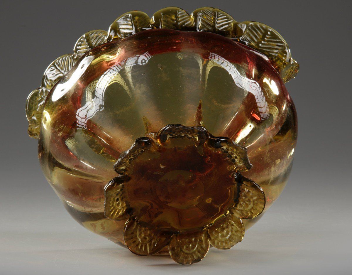 Coupe en verre moulé fin du XIXe siècle — 5