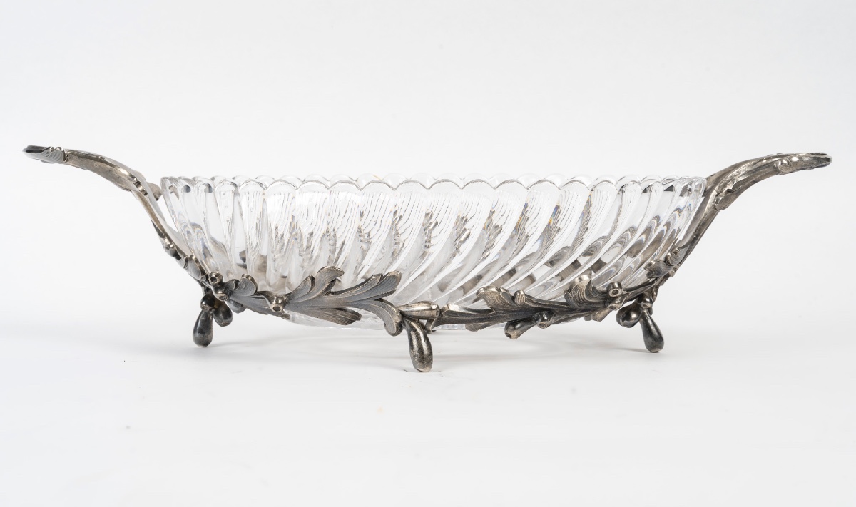 Une coupe jardinière en cristal Baccarat et bronze argenté, époque XIXe siècle