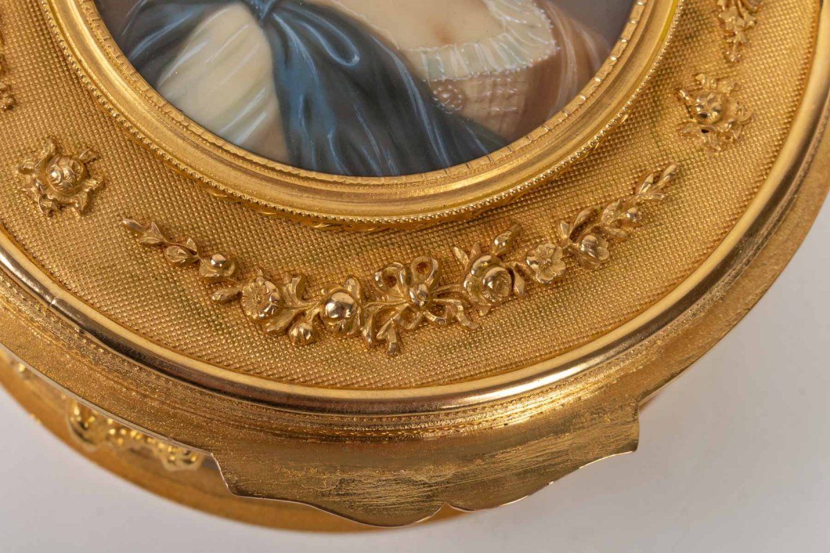 Coffret en cristal et bronze, peinture en Ivoire, style Louis XVI, époque Napoléon III — 7