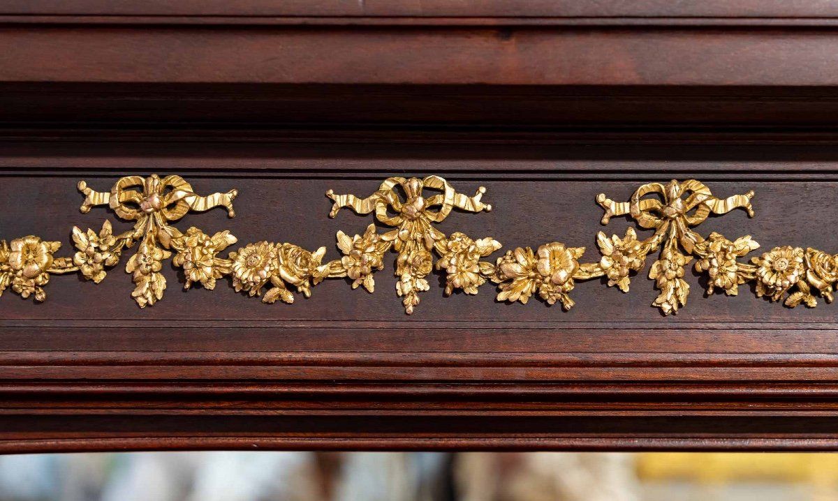 Une vitrine d'Exposition de style Louis XVI époque Napoléon III — 8