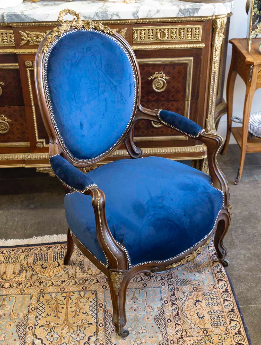 Mobilier de salon en acajou mouluré, époque Napoléon III — 10