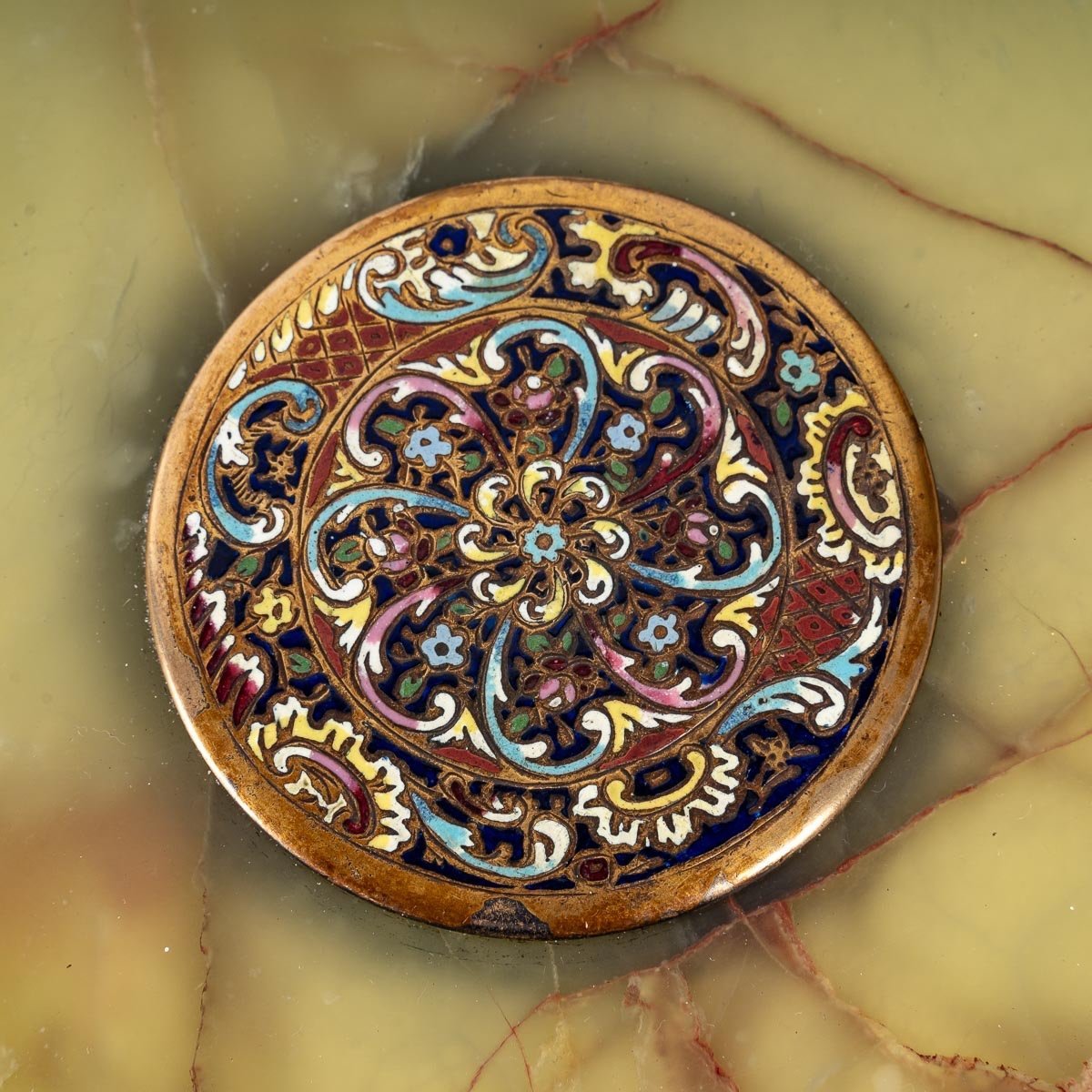 Une coupe en Onyx vert et bronze cloisonnée fin du XIXe siècle — 6