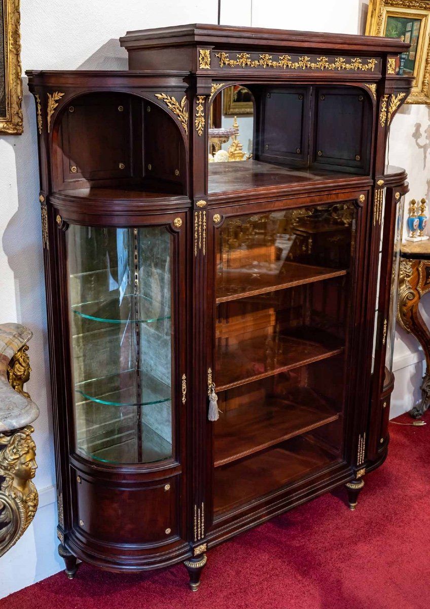 Une vitrine d'Exposition de style Louis XVI époque Napoléon III — 5