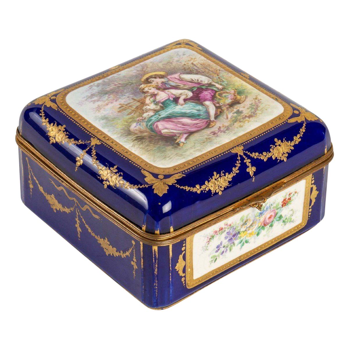 Coffret en porcelaine bleu fin du XIXe siècle — 2