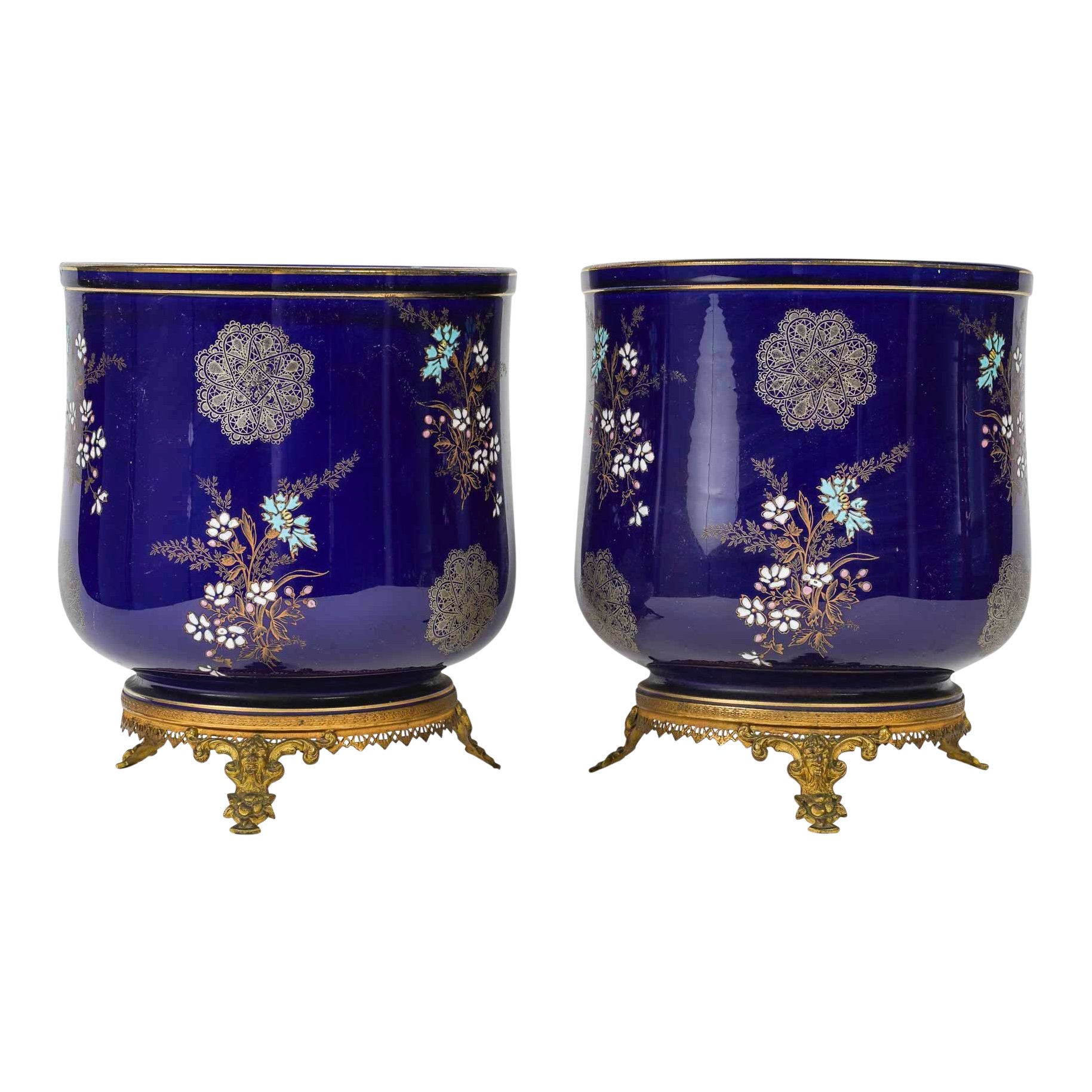 Une paire de cache-pots en porcelaine BFK — 2