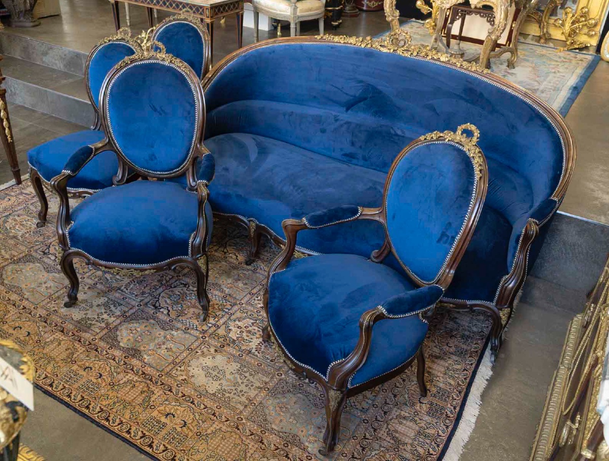 Mobilier de salon en acajou mouluré, époque Napoléon III — 4