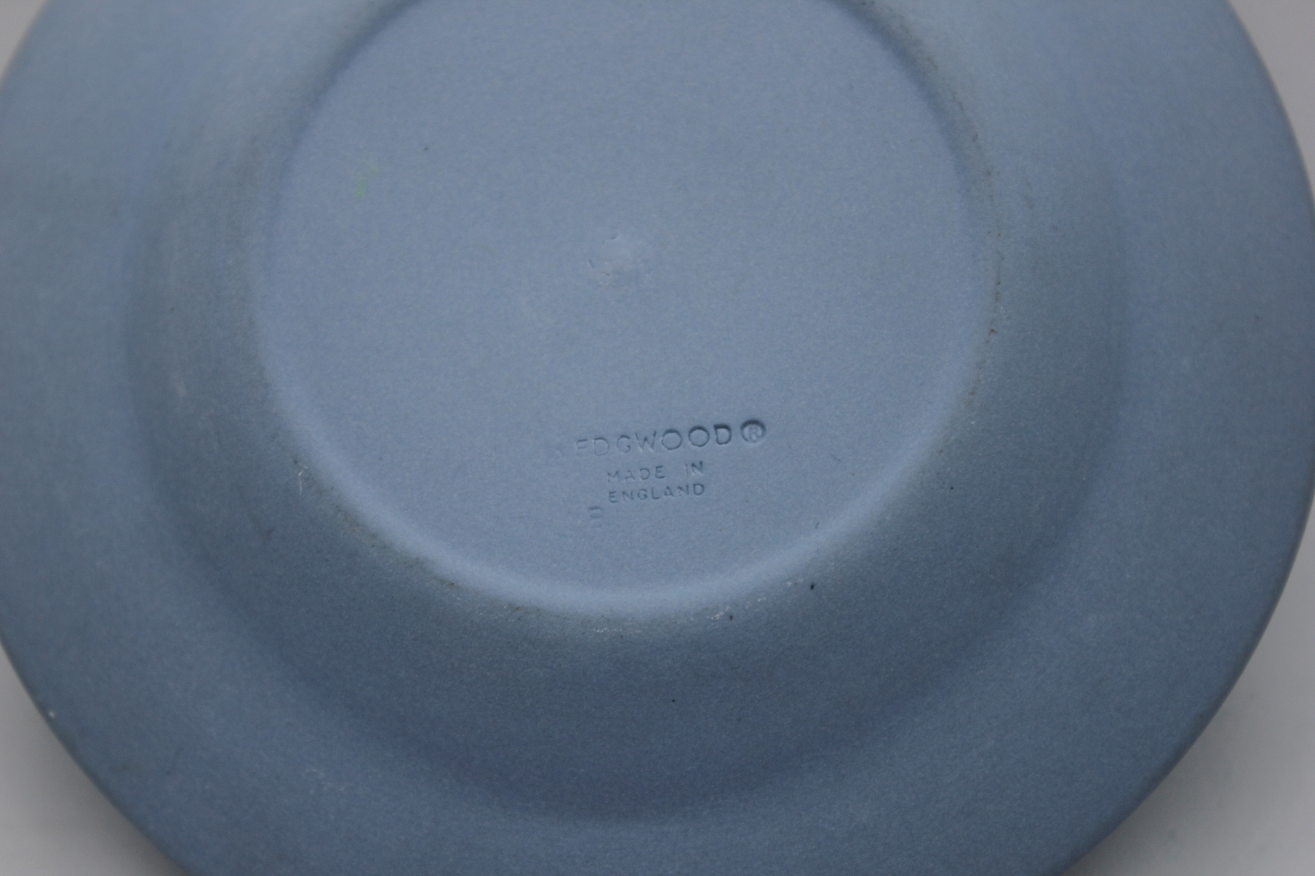 Coupe Commémorative Wedgwood Jasperware – Carte de l'Australie – Made in England — 17