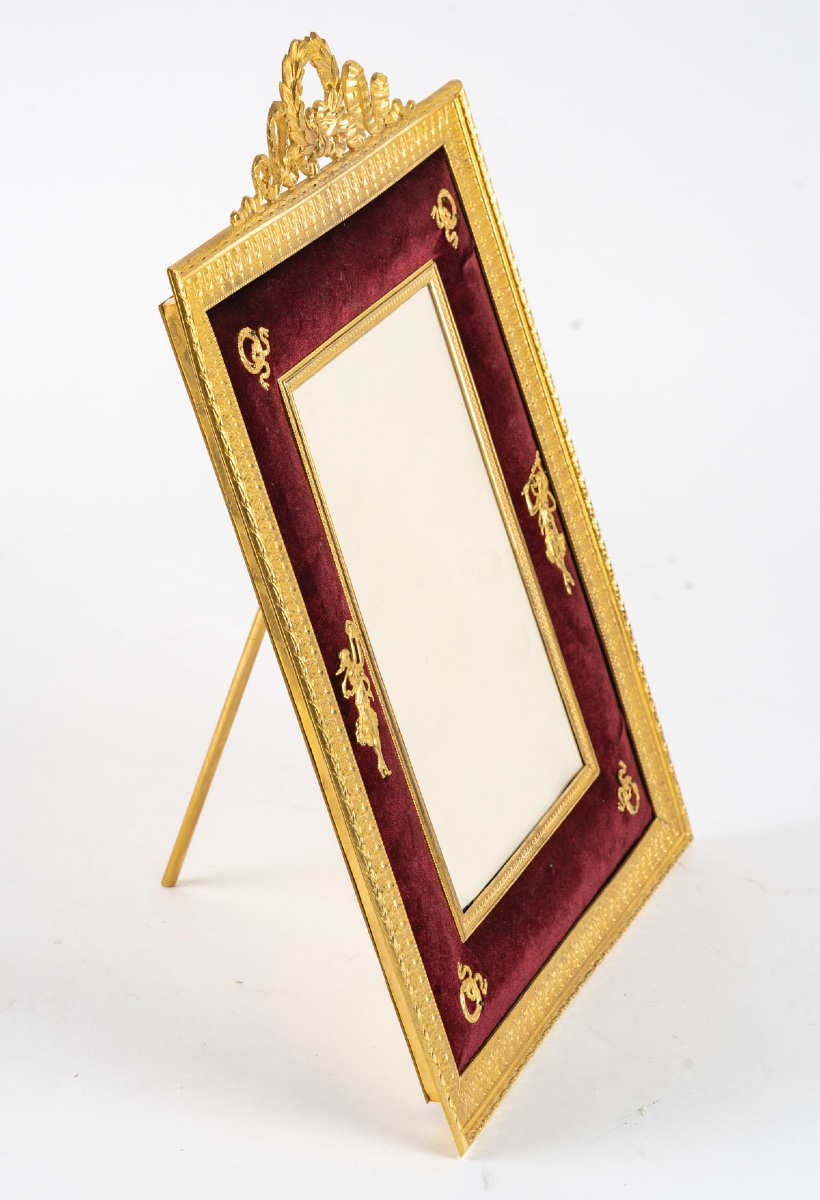 Grand cadre photo Napoléon III en bronze doré et velours – XIXe siècle — 10
