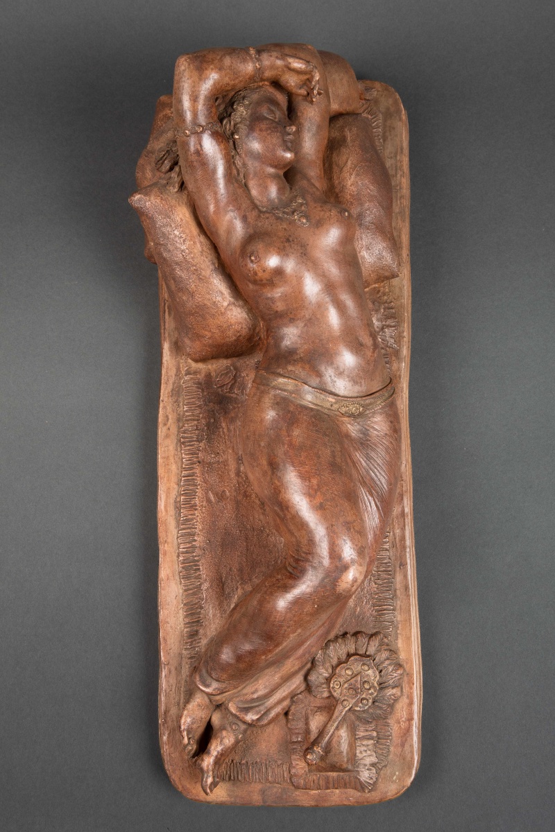 Une sculpture Orientaliste en Terre Cuite, fin du XIXe siècle — 11