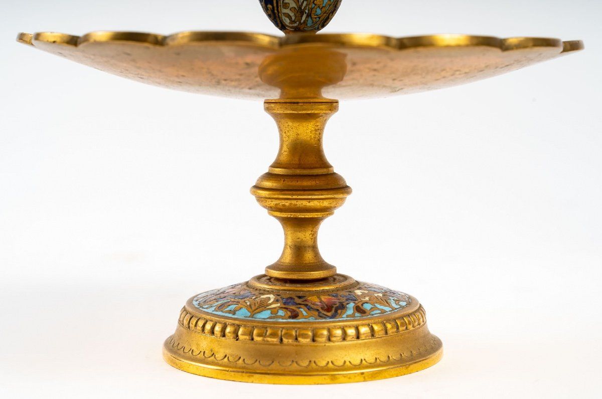 Paire de coupes en cristal avec Base en bronze doré et émail cloisonné fin du XIXe siècle — 9