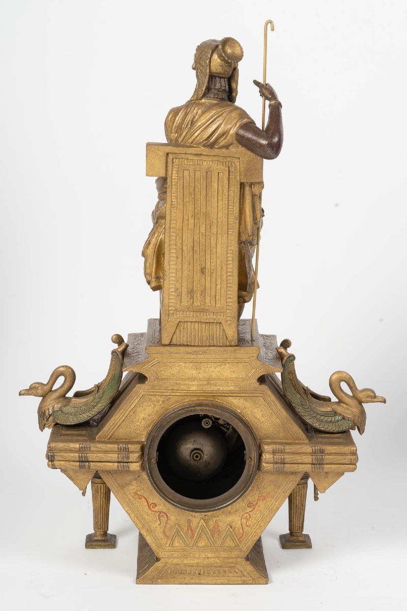 Une garniture de cheminée de style Egypte Antique, fin du XIXe siècle — 12