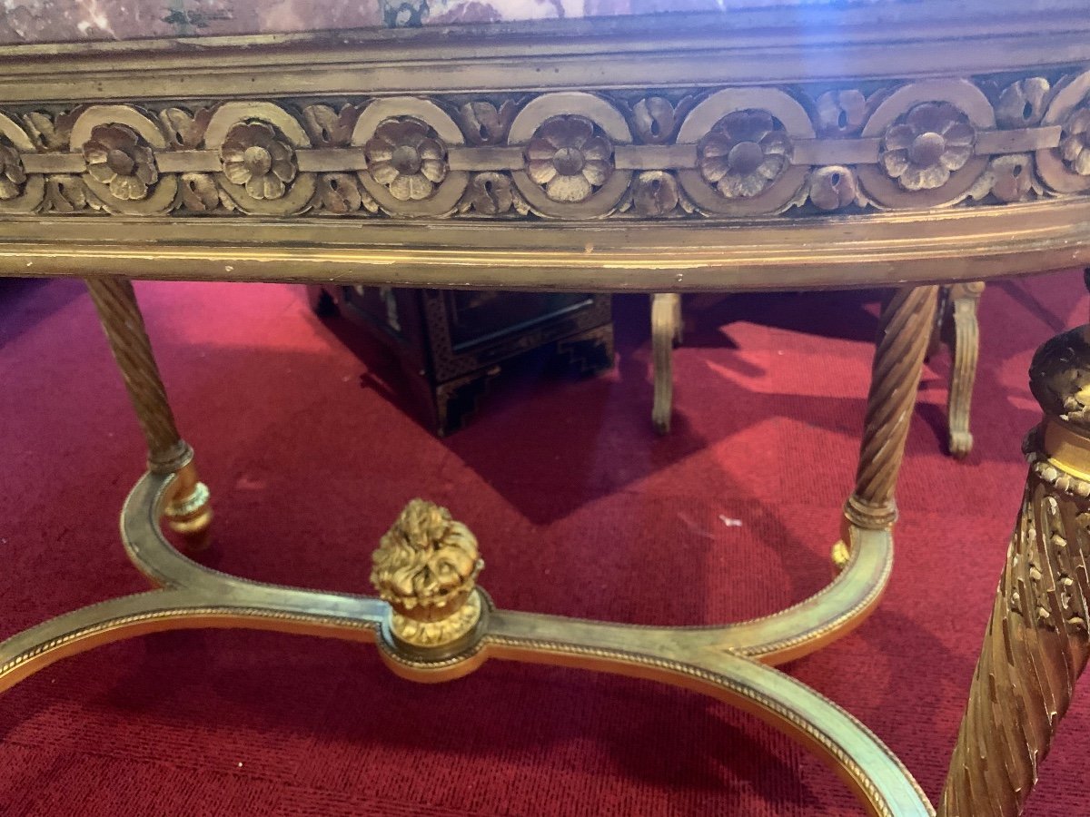 Table de centre en bois doré de style Louis XVI fin du XIXe siècle — 4