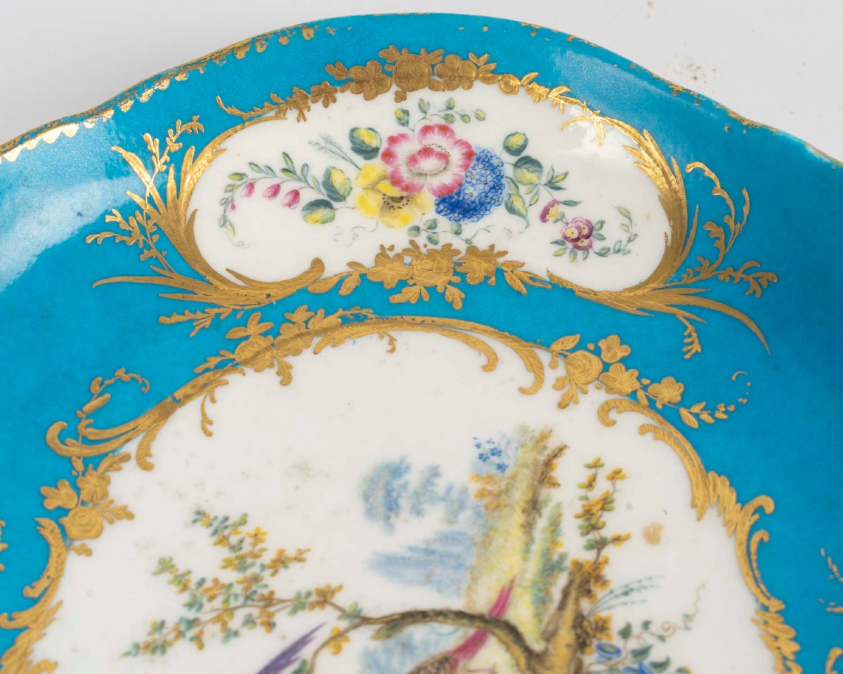 Une coupe en porcelaine de Sèvres, XVIIIe siècle — 11