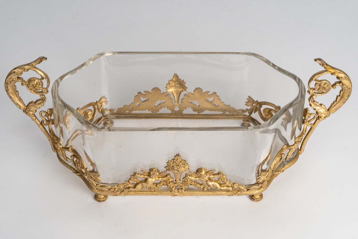 Une coupe-jardinière en cristal et bronze doré, fin du XIXe siècle — 3