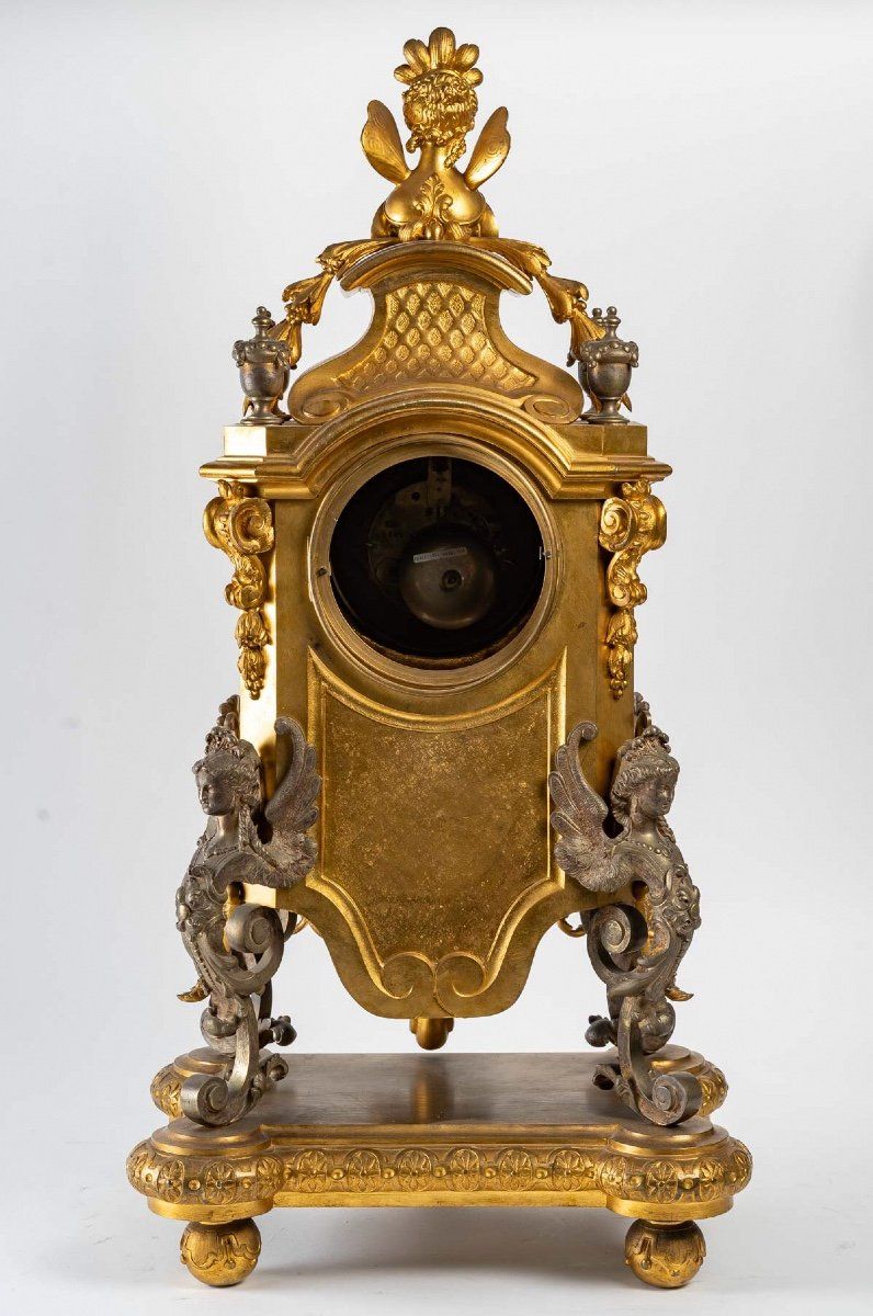 Pendule en bronze doré fin 19eme siècle — 6