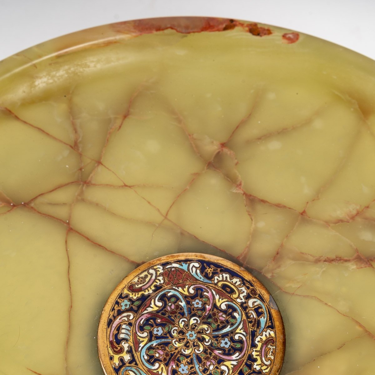 Une coupe en Onyx vert et bronze cloisonnée fin du XIXe siècle — 12