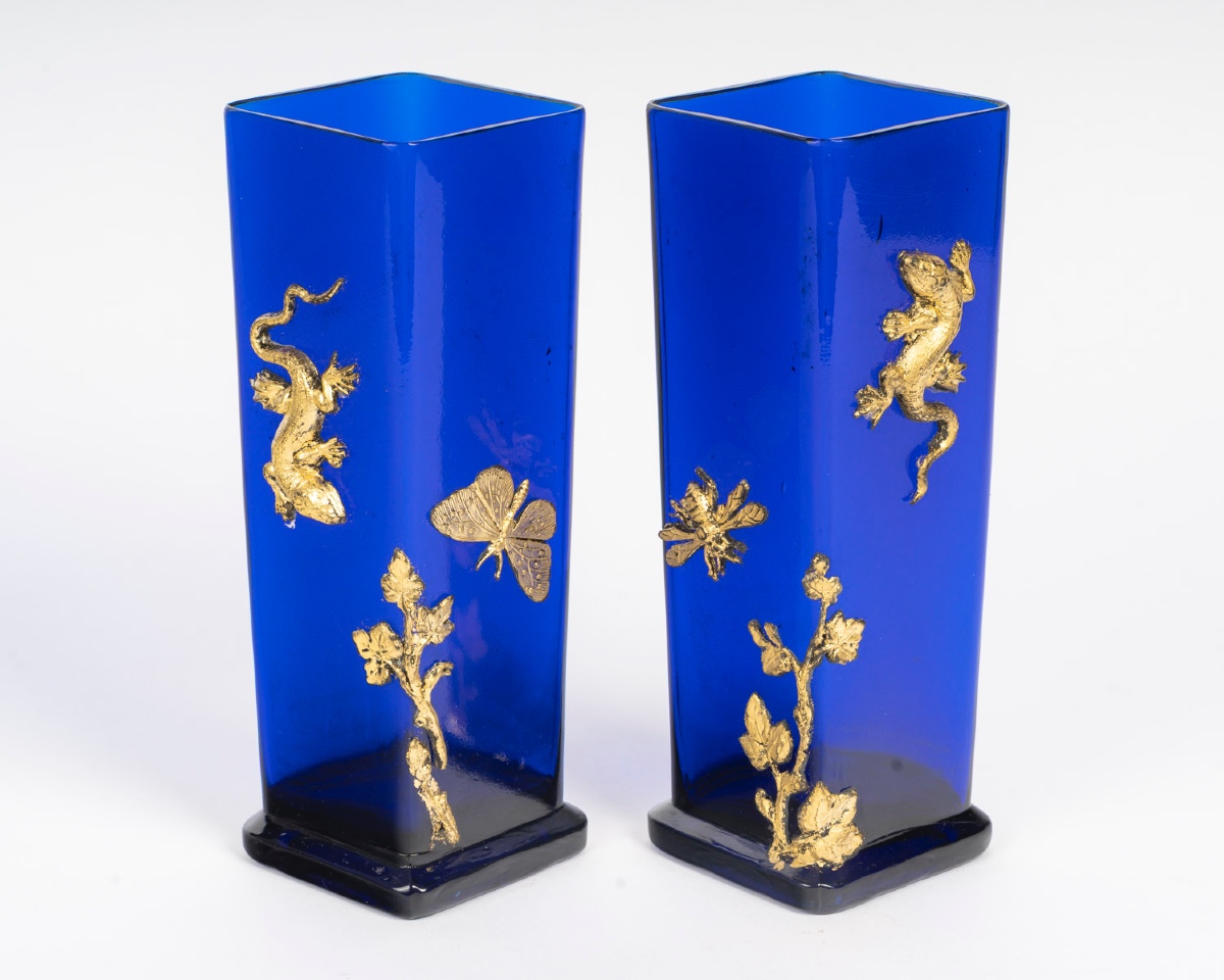 Une paire de vases en cristal bleu époque art nouveau — 2