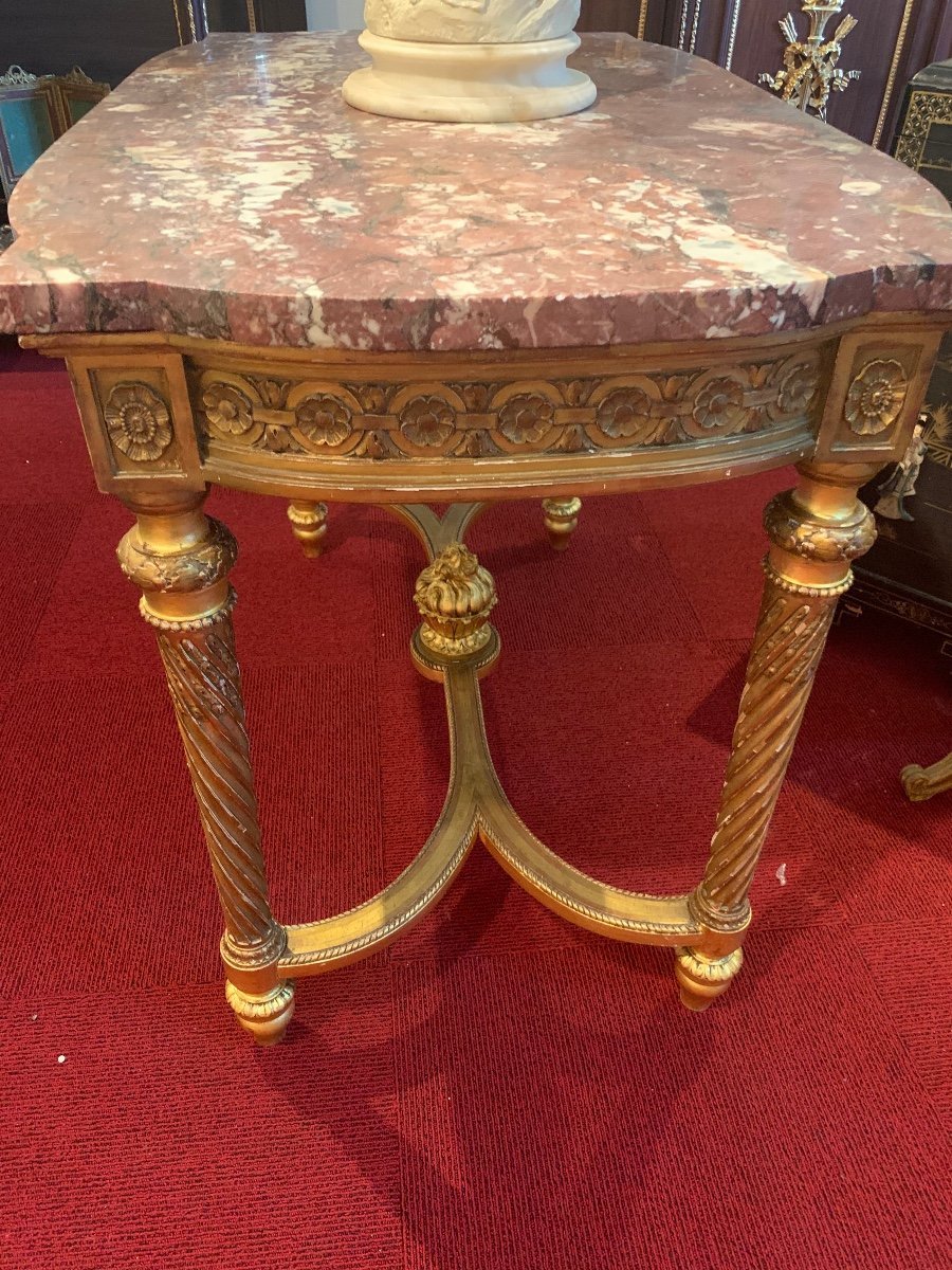 Table de centre en bois doré de style Louis XVI fin du XIXe siècle — 9