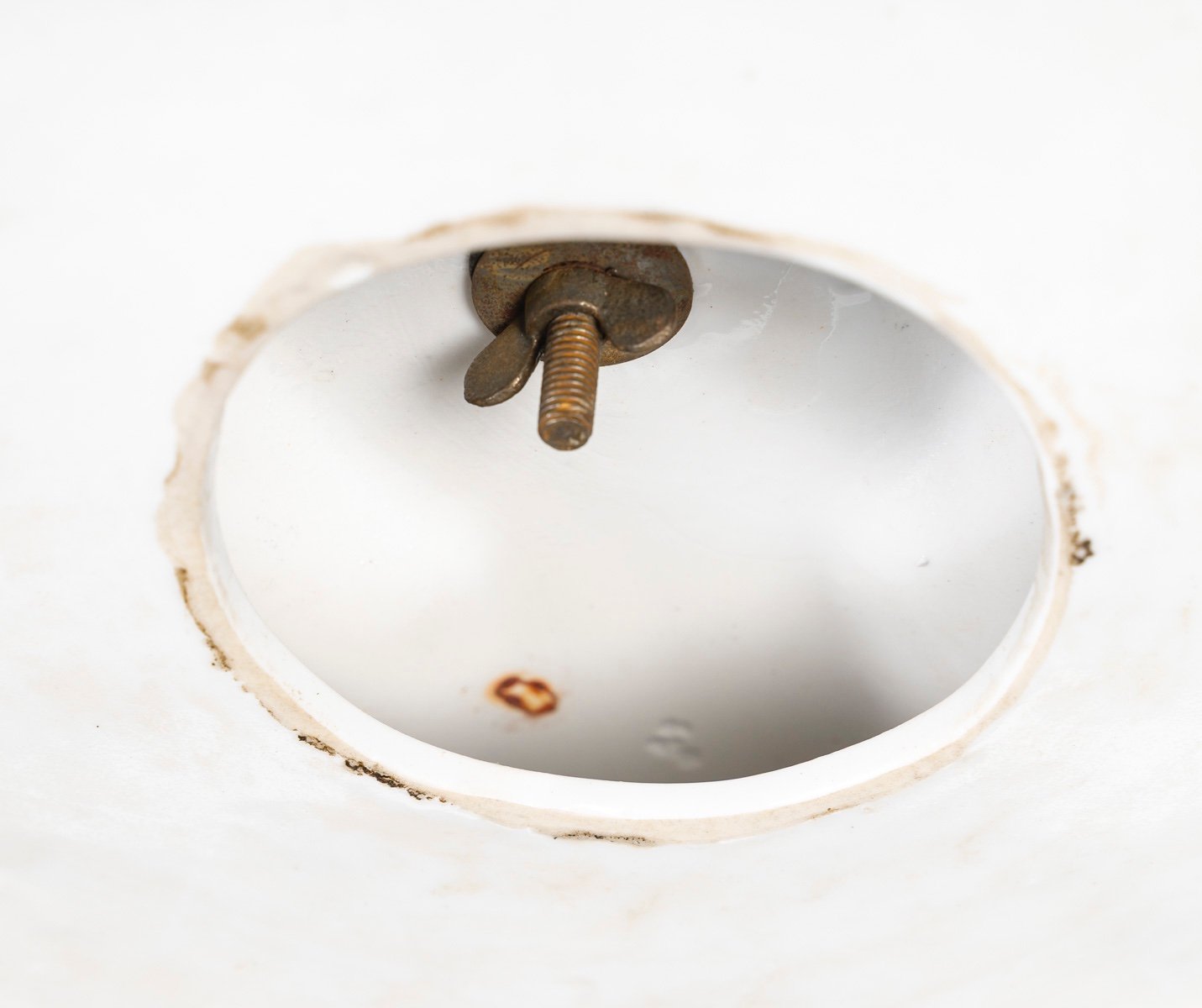 Un centre de table en porcelaine; début du XXe siècle — 24