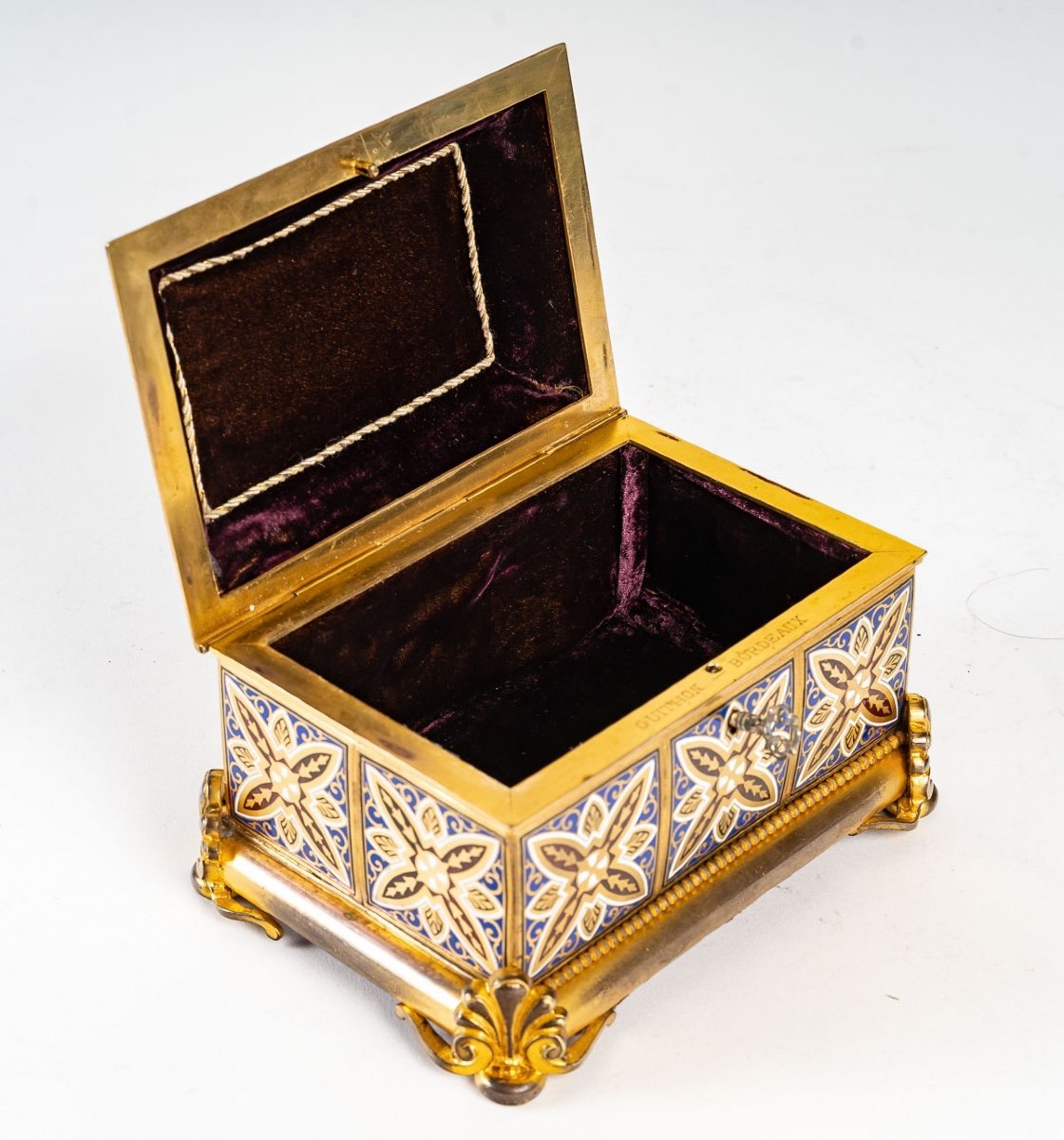 Boîte à bijoux en bronze cloisonné et doré avec Micromosaique fin du XIXe siècle — 4