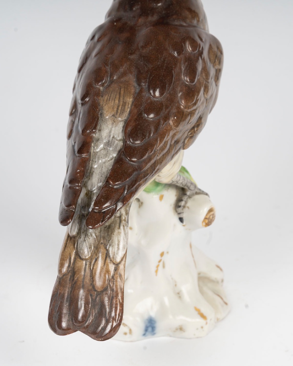 Une figurine d'un oiseau en porcelaine, début du XXe siècle — 11