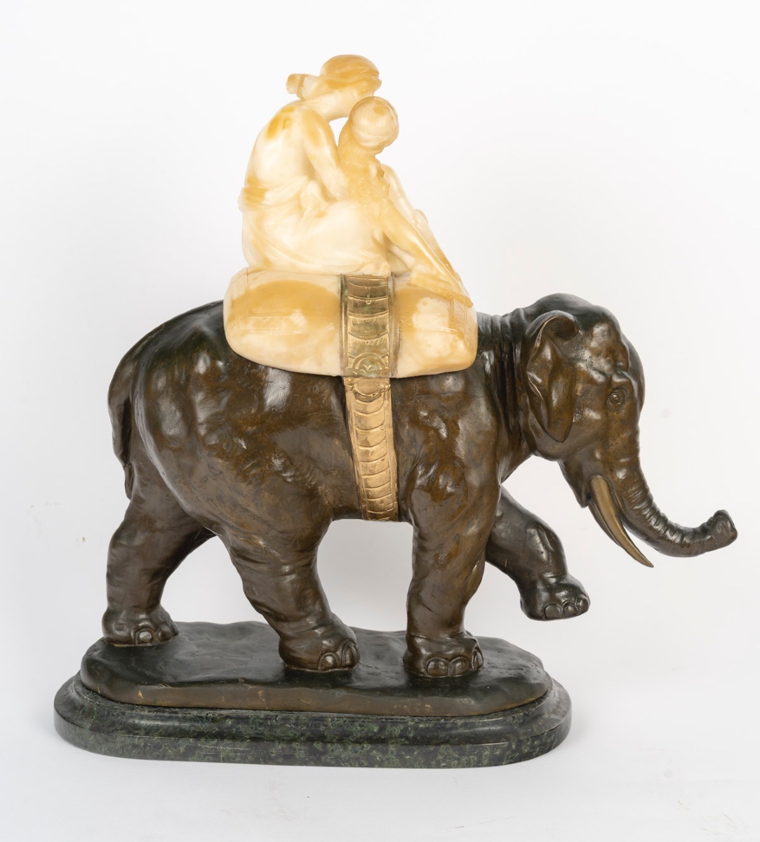 Sculpture en albâtre et bronze, signé R Romano Romanelli — 9