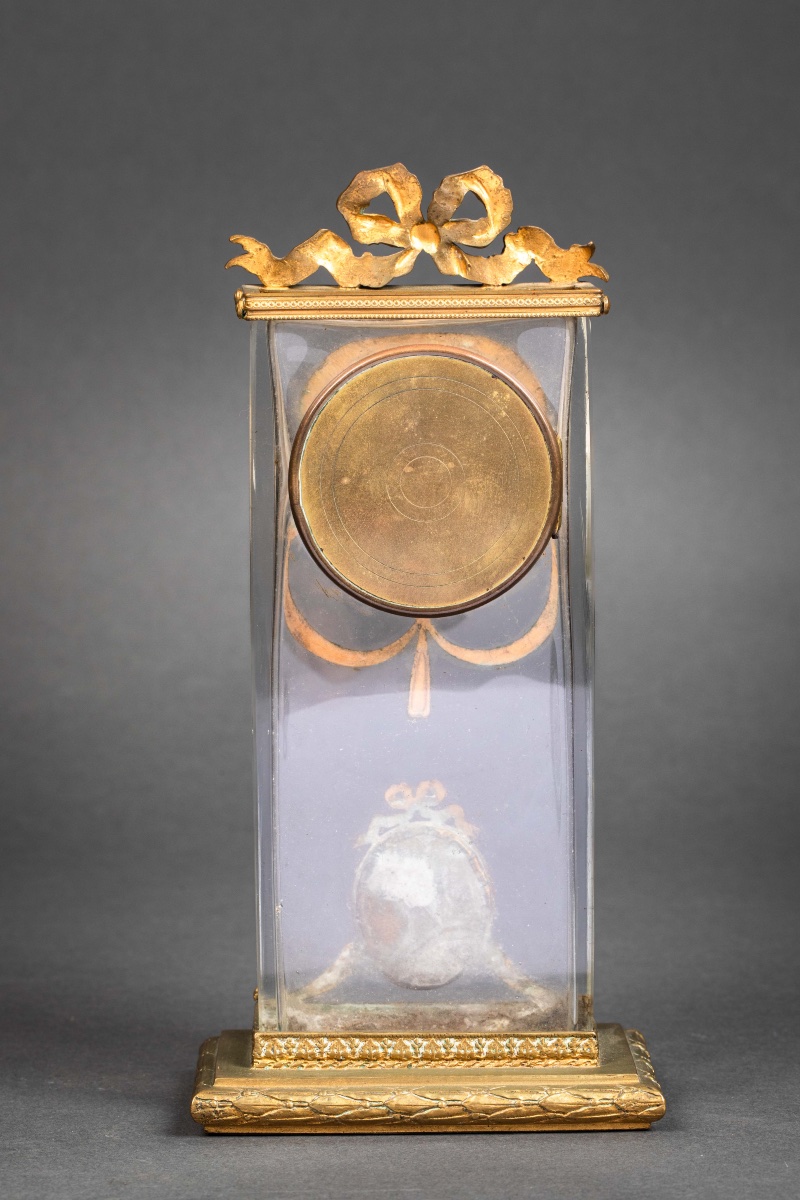 Une garniture de cheminée en cristal et bronze doré, fin du XIXe siècle — 10