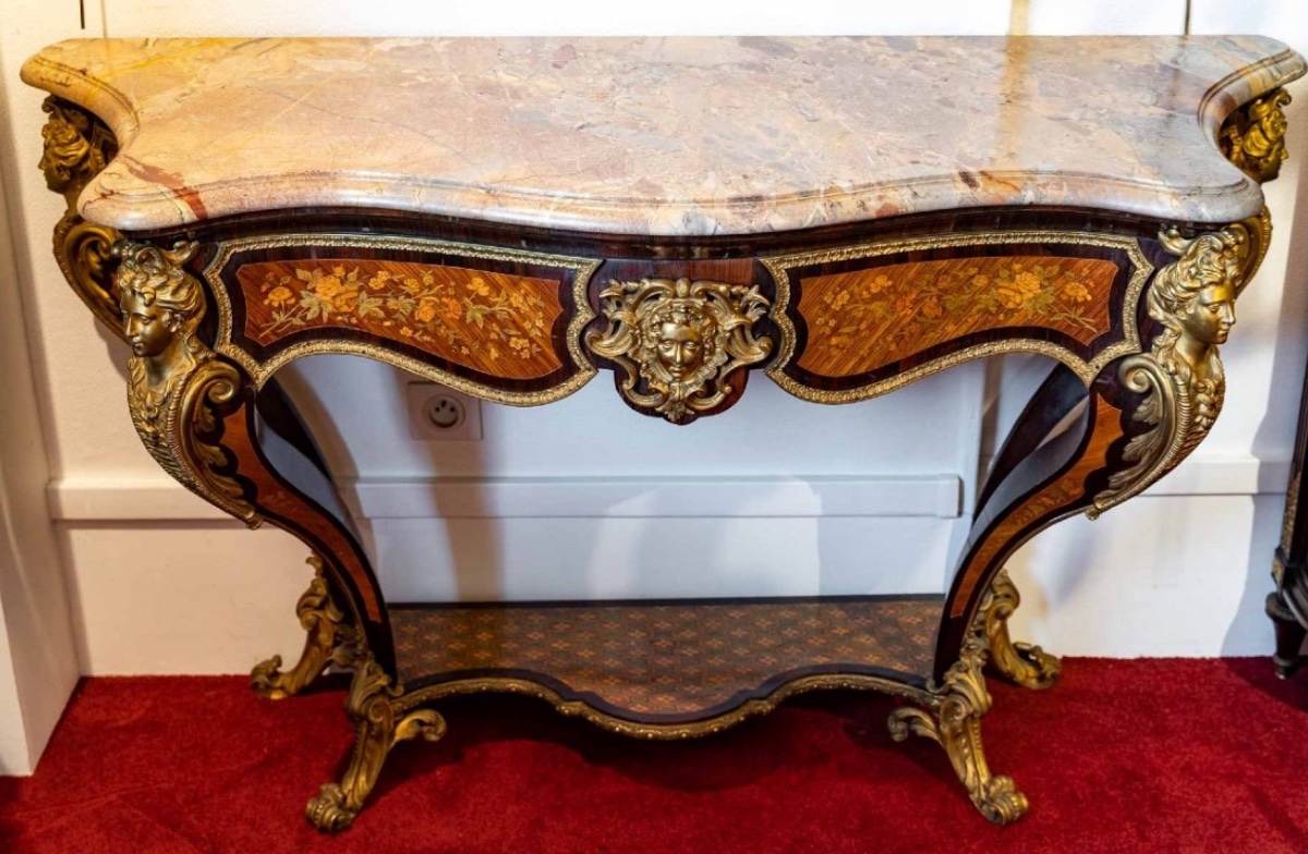Console de style Régence en marqueterie florale et bronze doré, époque Napoléon III — 2