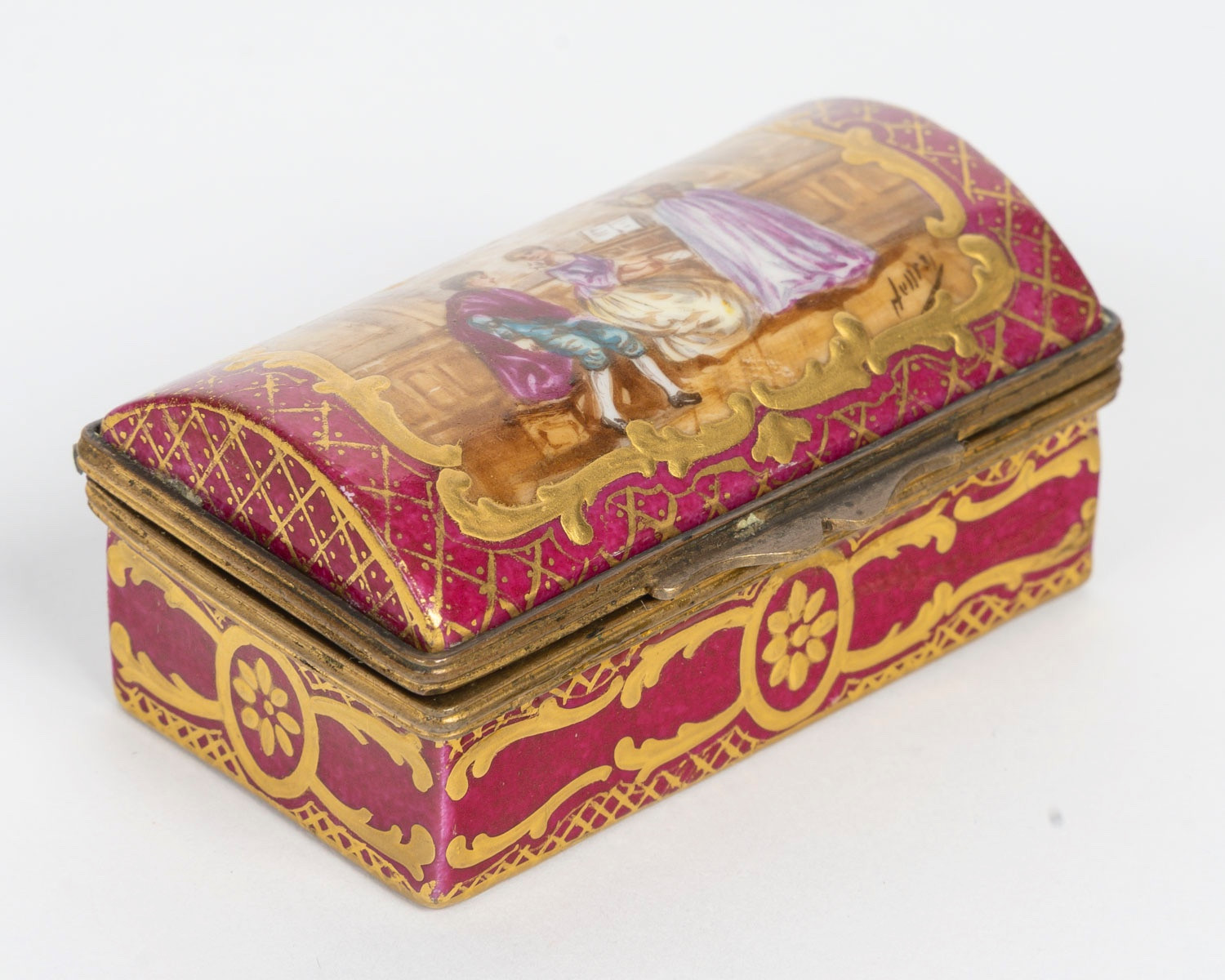 Miniature coffret à bijoux en porcelaine rouge, début du XIXe siècle — 13