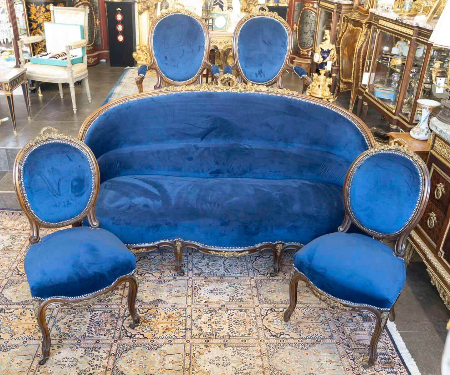 Mobilier de salon en acajou mouluré, époque Napoléon III — 20