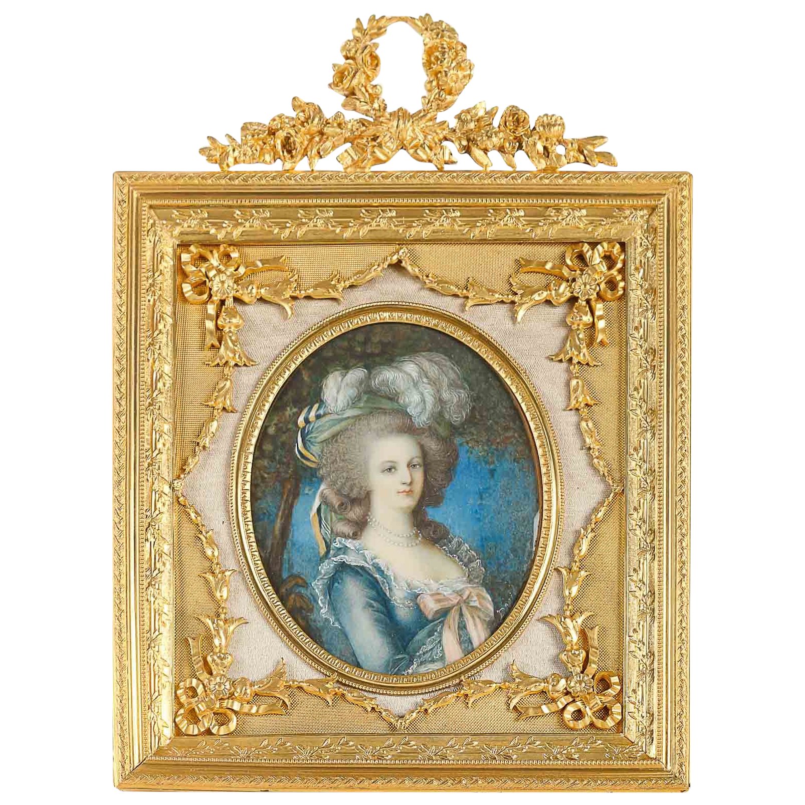 Une belle peinture sur ivoire Marie Antoinette dans un cadre en bronze doré fin du XIXe siècle — 2