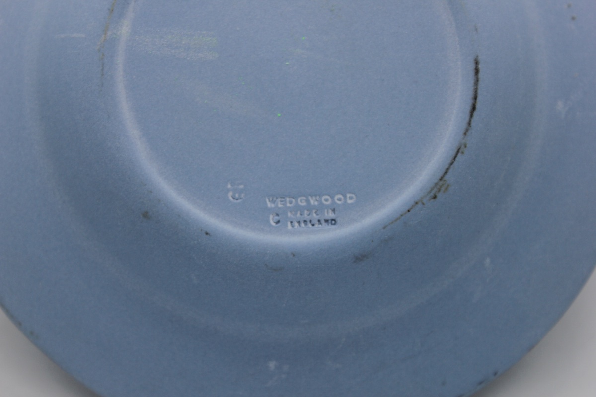 Coupe Commémorative Wedgwood Jasperware – Namdaemun, Séoul — 7