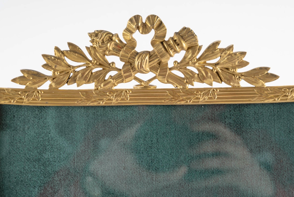 Un Cadre Photo en bronze doré, fin du XIXe siècle — 4