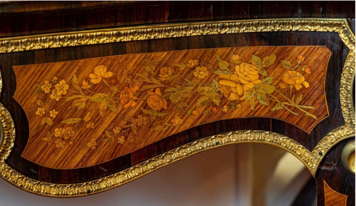 Console de style Régence en marqueterie florale et bronze doré, époque Napoléon III — 7