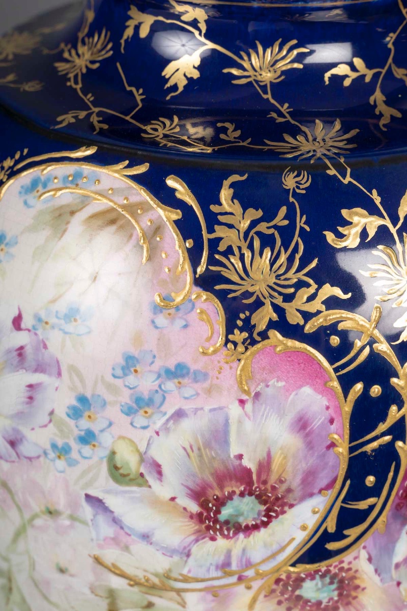 Une paire de vases en porcelaine Allemagne, début du XXe siècle — 9