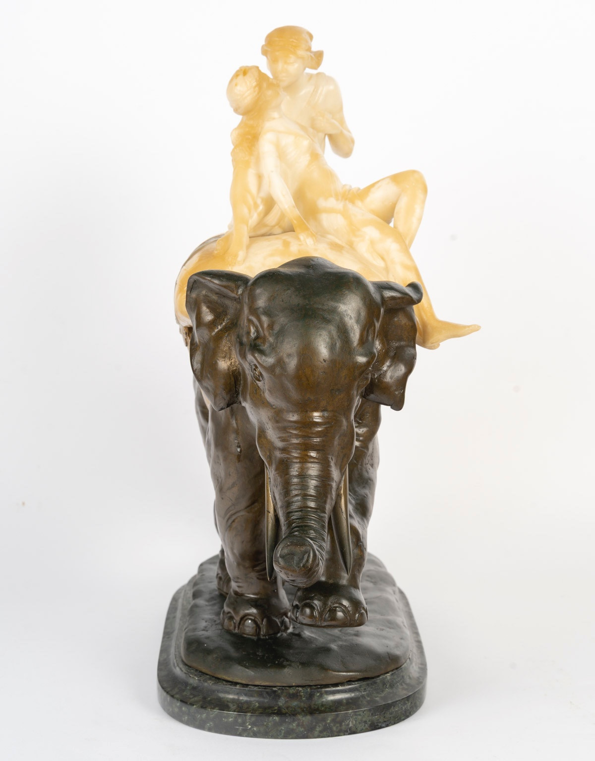 Sculpture en albâtre et bronze, signé R Romano Romanelli — 25