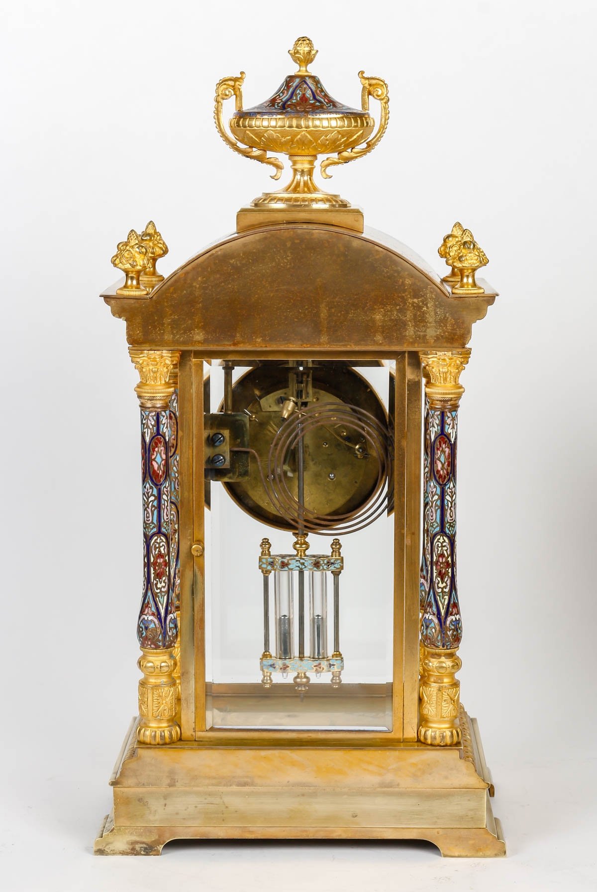 Une garniture en bronze doré et émail cloisonné fin du XIXe siècle — 8