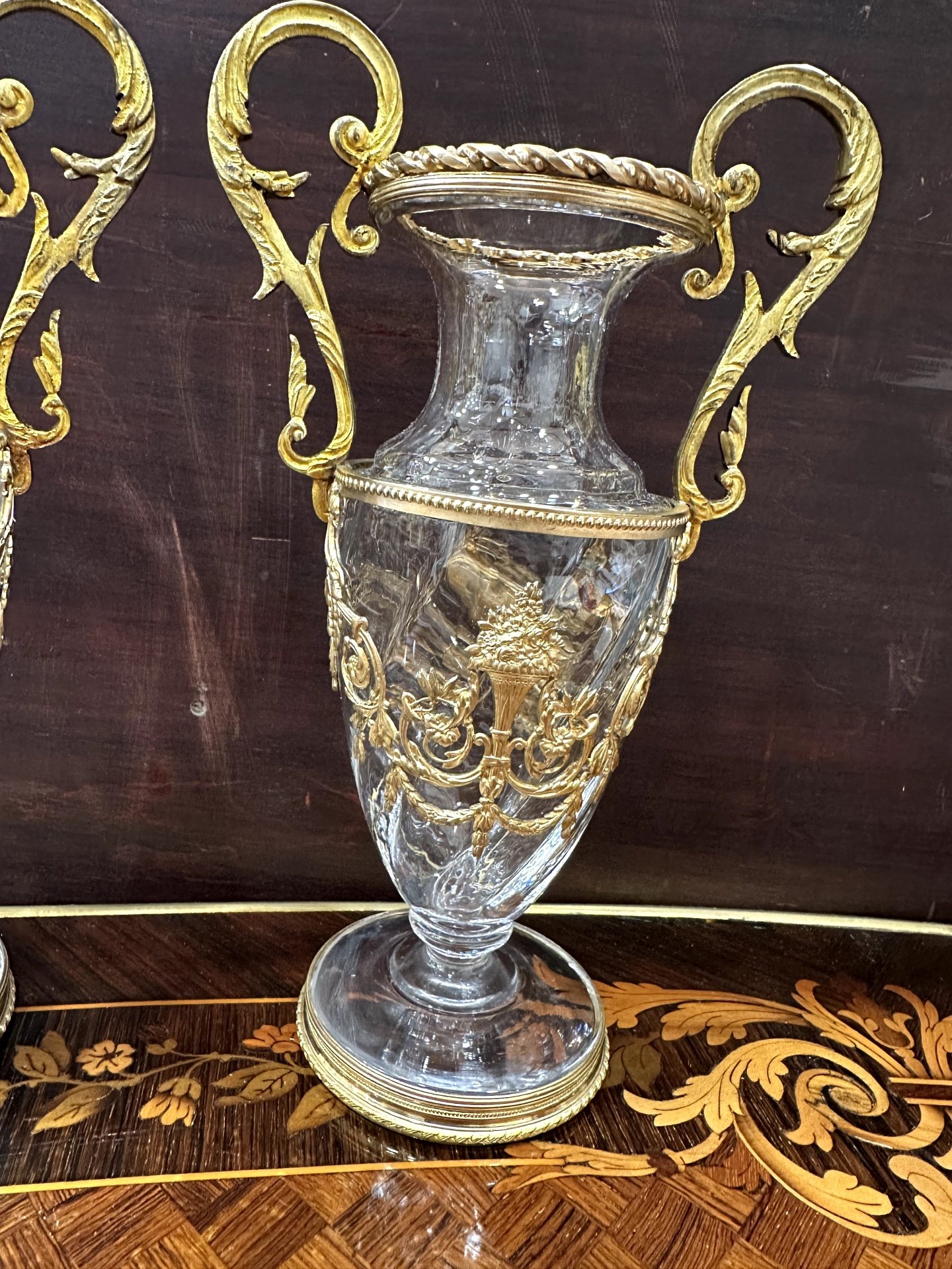 Paire de vases Napoléon III en cristal et bronze doré – XIXe siècle — 22
