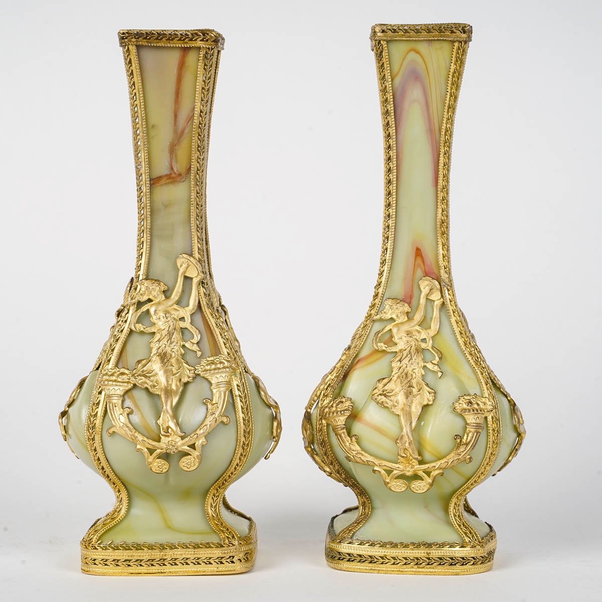 Une paire de petits vases en Pâte de verre fin XIXè siècle — 5