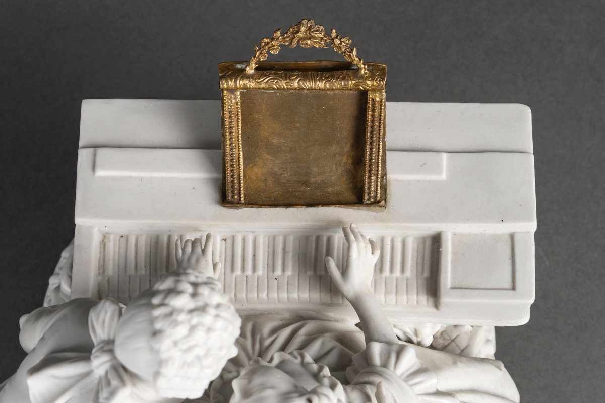 Une sculpture romantique en biscuit, fin XIXè siècle — 9