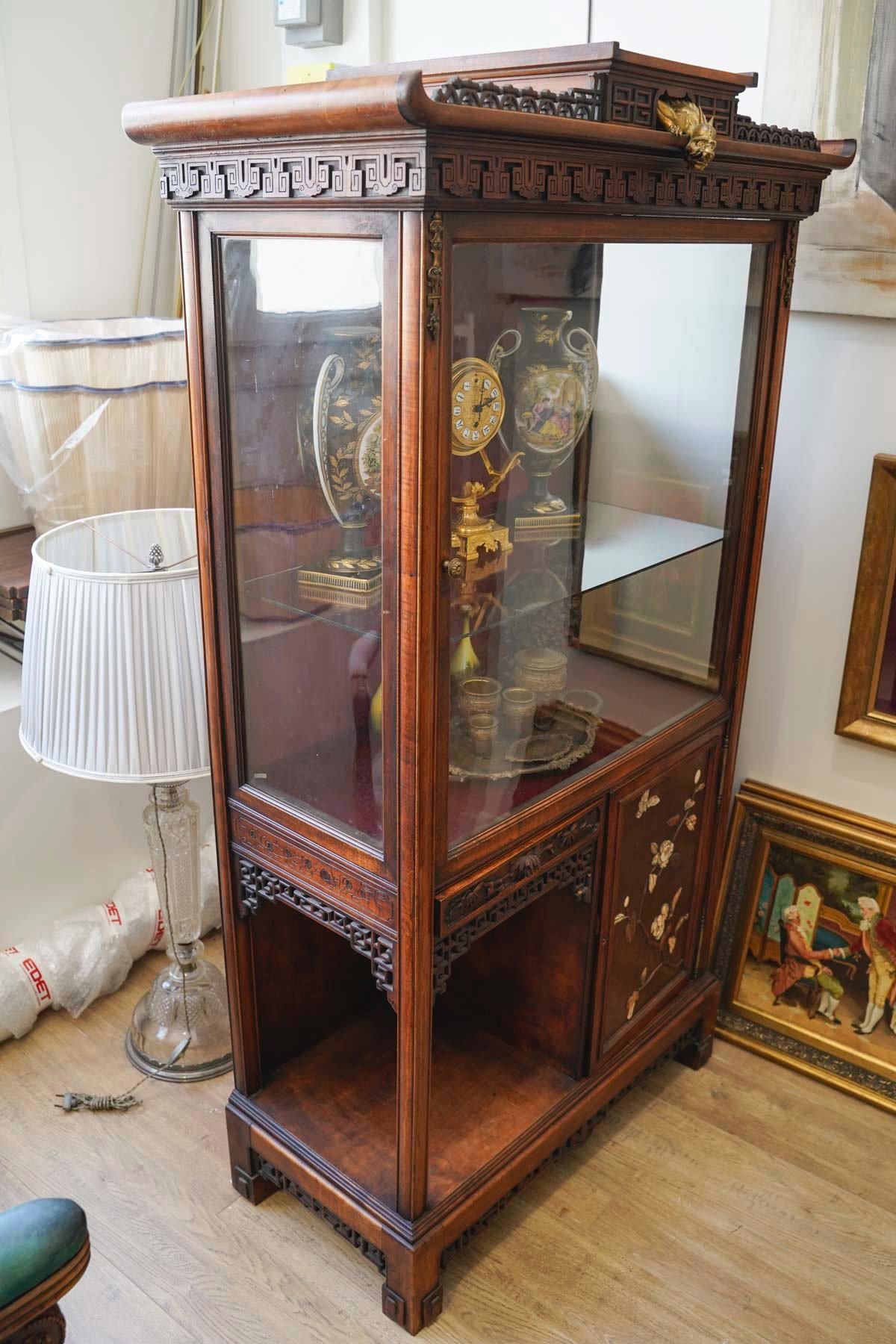 Un meuble-vitrine attribué à Gabriel Viardot époque fin du XIXe siècle — 5