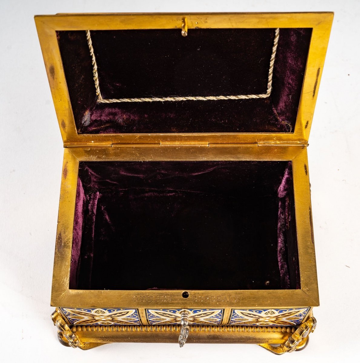Boîte à bijoux en bronze cloisonné et doré avec Micromosaique fin du XIXe siècle — 13