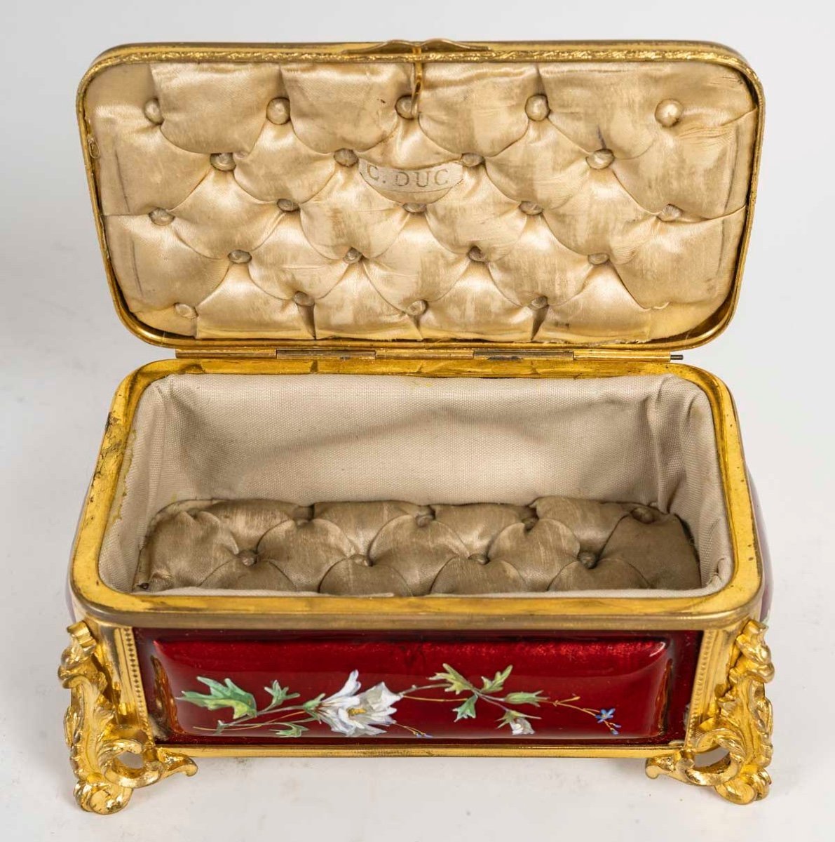 Coffret à bijoux en émail de Limoges et bronze doré, vers 1900 — 24