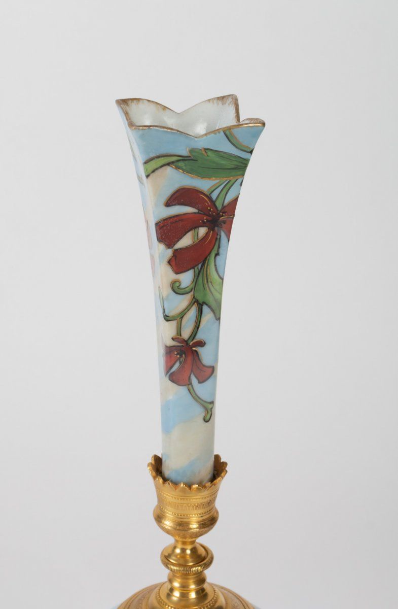 Vase Soliflore art nouveau, à décor de Femmes et fleurs, époque 1900 — 4