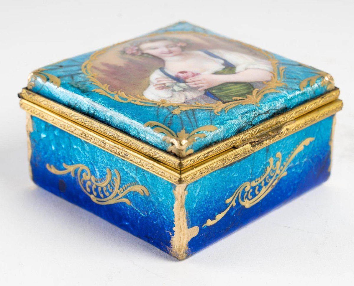 Boîte A bijoux en émail de Limoges — 8